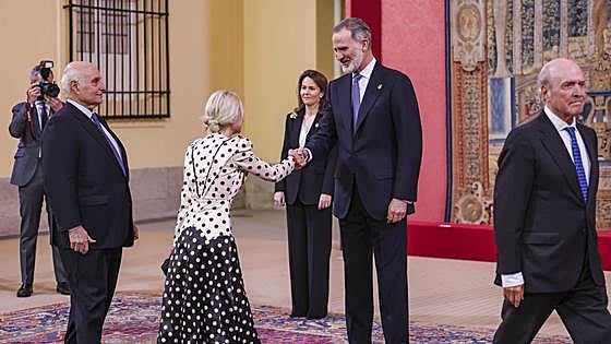Felipe VI reúne a su corte