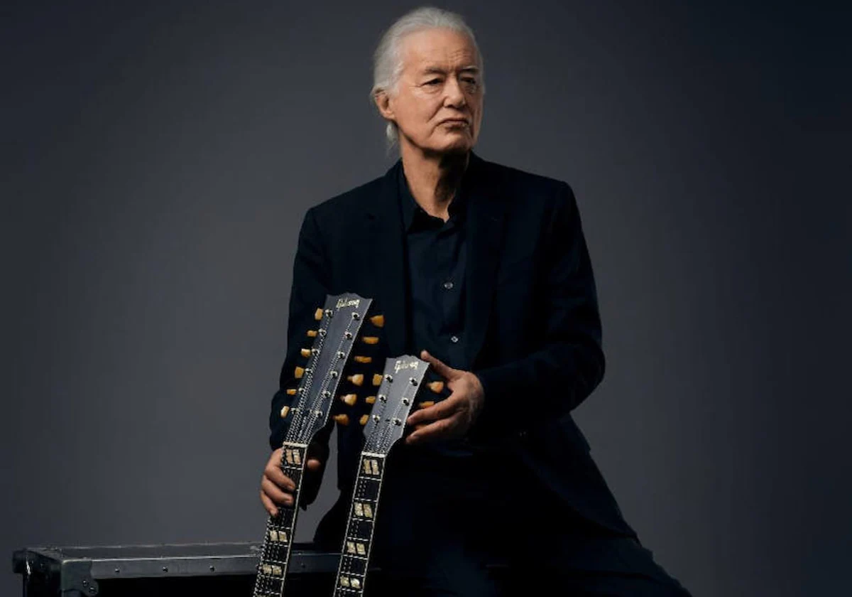 Jimmy Page, con la nueva edición de la 'doble cuello' de Gibson.