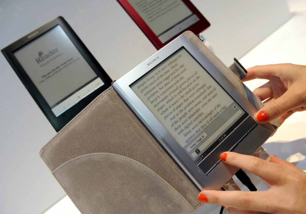 Dispositivos de lectura de libros digitales.