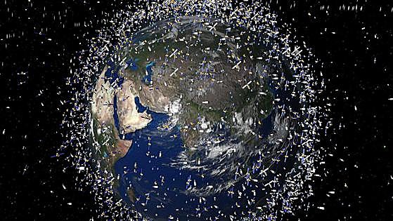El problema de la basura espacial: más de 11.000 toneladas de desechos orbitan en torno a la Tierra