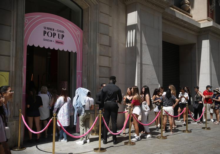 Shein pop up store in Barcelona.