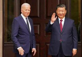 El presidente de EE UU, Joe Biden, y su homólogo chino, Xi Jinping, durante su encuentro el pasado noviembre en California.