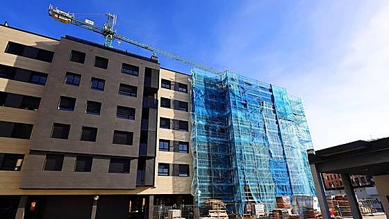 La banca aclara al Gobierno que no pone restricción para conceder hipotecas ante el problema de la vivienda