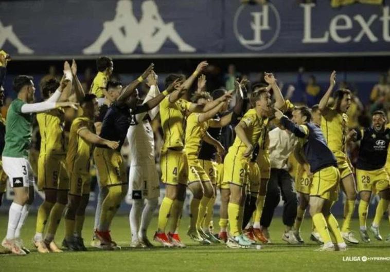 El Alcorcón respira y hunde al Villarreal B en el descenso