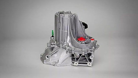 Renault elimina las cintas transportadoras en sus fábricas de motores híbridos