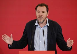 Puente define a Sánchez como «el puto amo» con el PSOE en una tensa cuenta atrás
