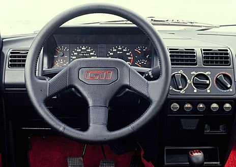 Imagen secundaria 1 - Peugeot 205 GTi