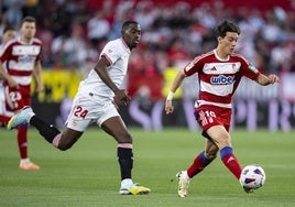 El Sevilla deja al Granada casi en Segunda