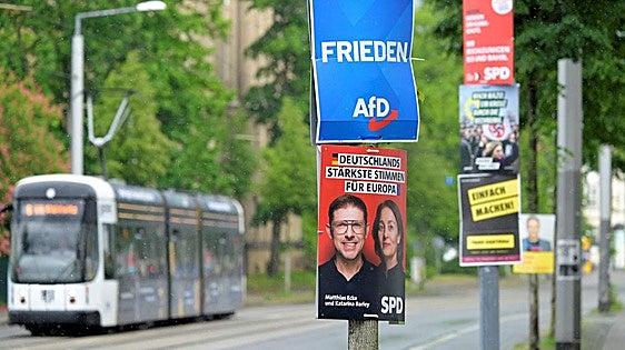 Identifican a cuatro jóvenes de 17 y 18 años como los agresores del eurodiputado alemán