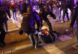 Cargas policiales en Ferraz.