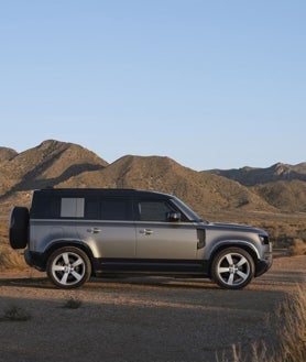 Imagen secundaria 2 - Detalles del interior y exterior del Land Rover Defender 