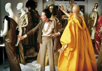 Diana Vreeland, la mujer que convirtió el Met Gala en el mayor show de moda del mundo