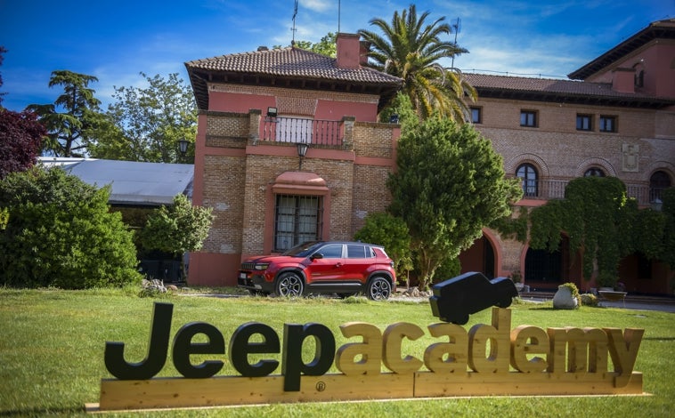 Imagen principal - Jeep Avenger 