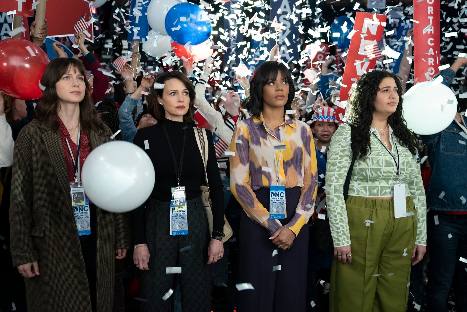 Las cuatro protagonistas de 'Las chicas del autobús'