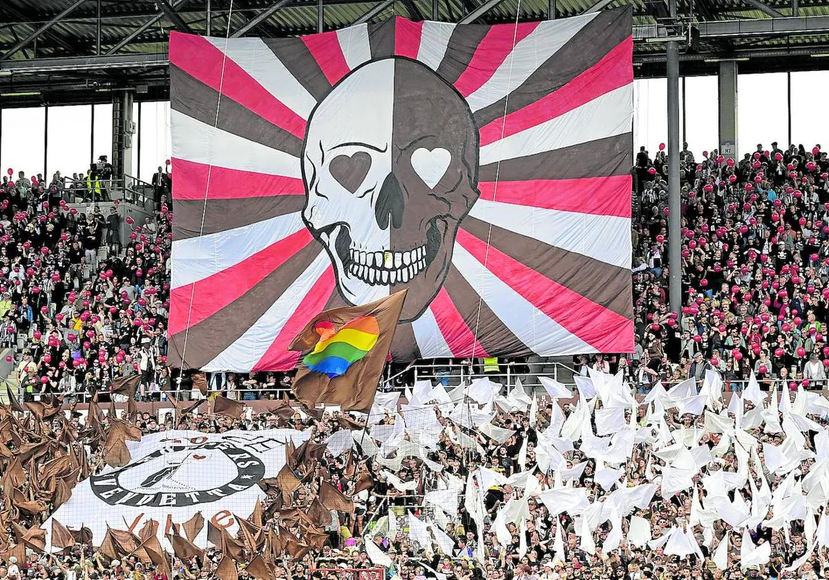 El regreso a la Bundesliga más amargo del antifascista St. Pauli por el conflicto entre Israel y Palestina