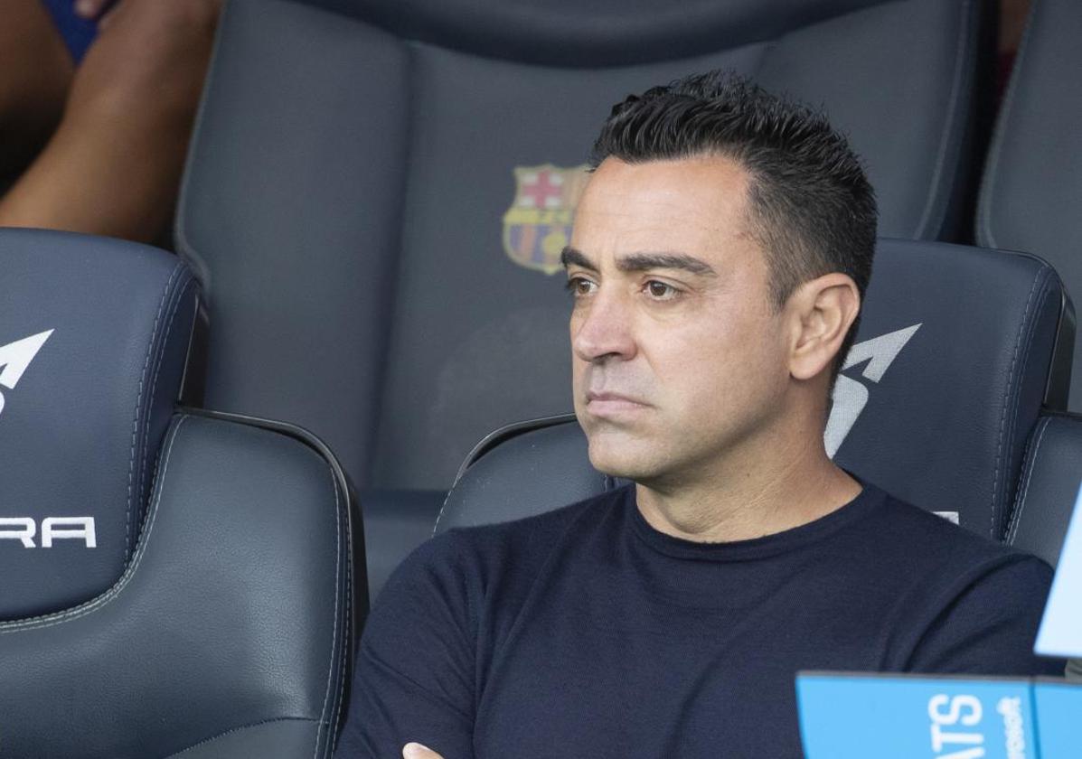 Xavi, durante el partido entre el Barça y el Rayo.