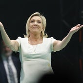 Marine Le Pen rompe con la extrema derecha alemana en la Eurocámara