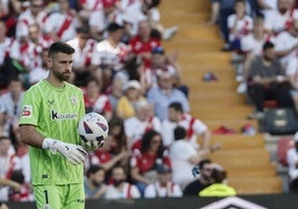 El Athletic celebra el Zamora de Unai Simón con victoria en Vallecas