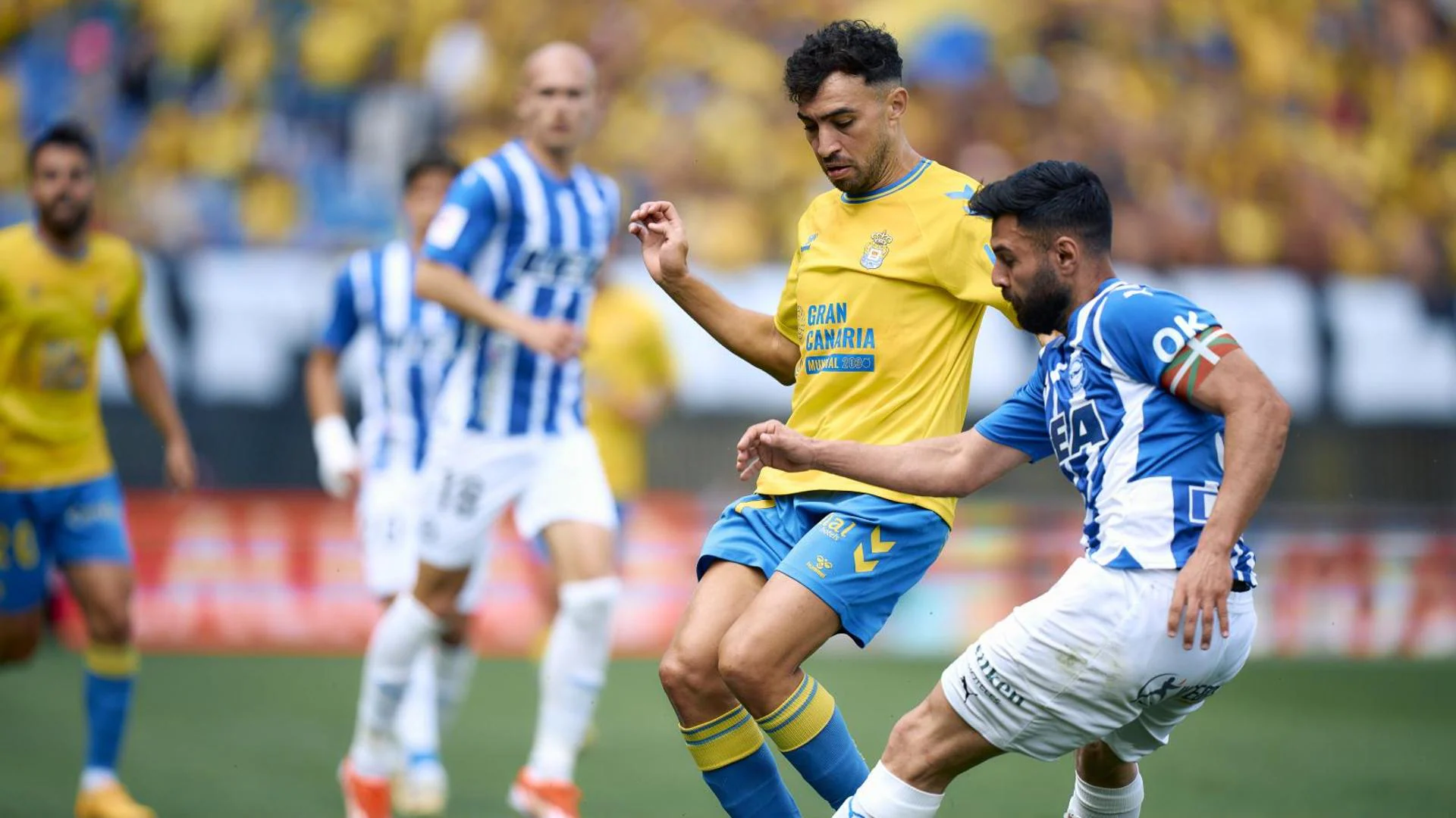 https://s1.ppllstatics.com/rc/www/multimedia/2024/05/26/laspalmas-alaves-j38-kbbH--1920x1080@RC.JPG