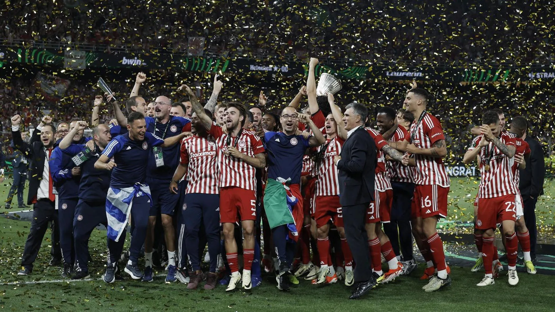 Mendilibar Lleva Al Olympiacos A Una Histórica Corona Europea | El Correo