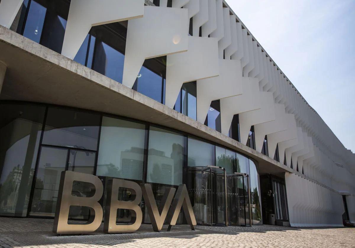 BBVA convoca una junta extraordinaria el 5 de julio para aprobar la ampliación de capital necesaria para la OPA