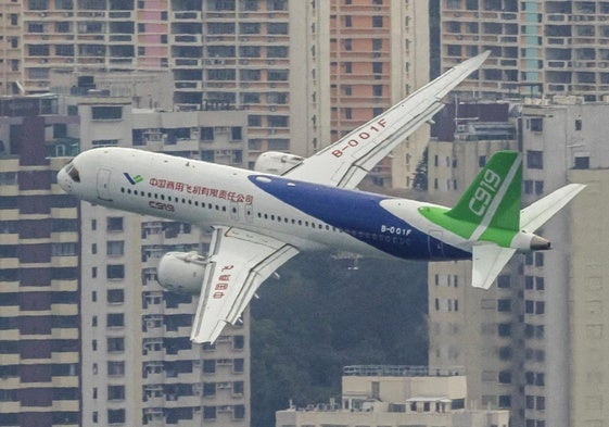 El Comac C919 en un vuelo de prueba en China.