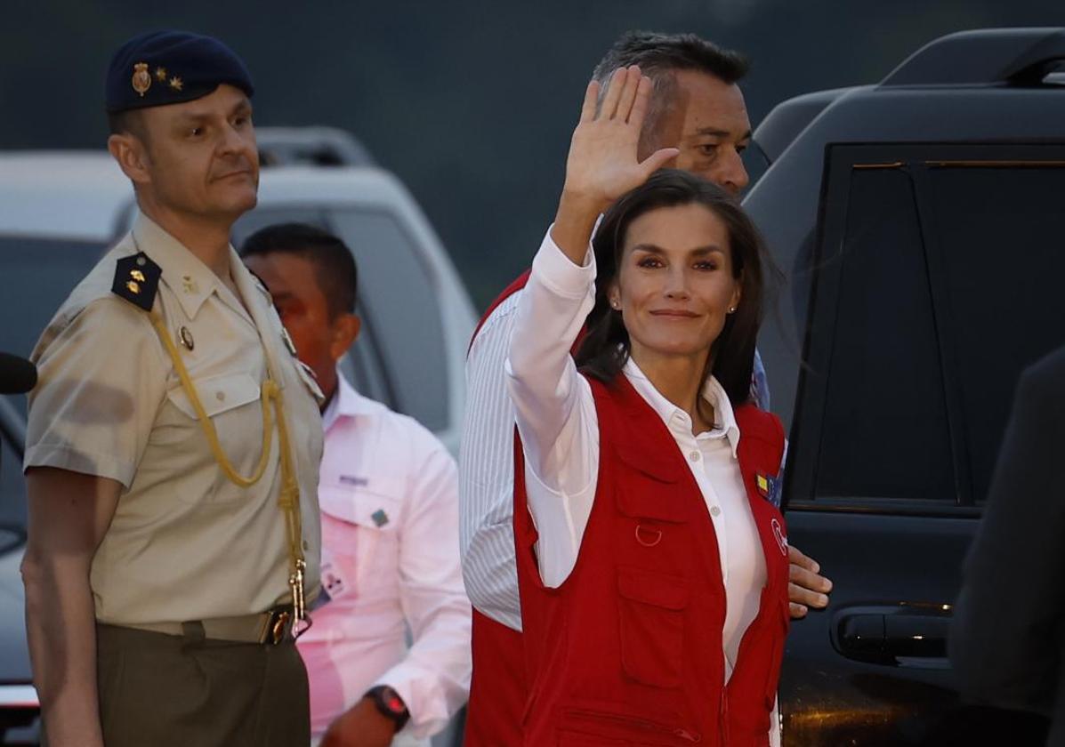 La Reina, a su llegada a Guatemala.