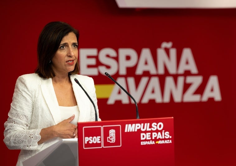 La portavoz del PSOE, Esther Peña, analiza este lunes los resultados de su partido en las europeas del 9 de junio