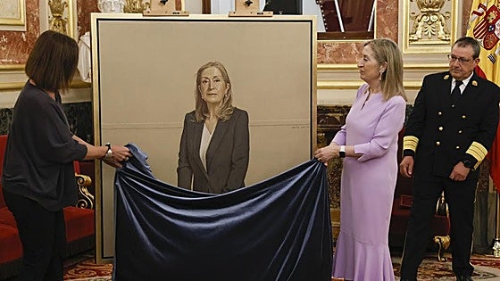 Tregua en el Congreso para despedir a Ana Pastor