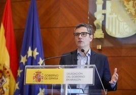 El ministro de Justicia, Félix Bolaños, este jueves en una comparecencia en la sede de la delegación del Gobierno en Zaragoza.