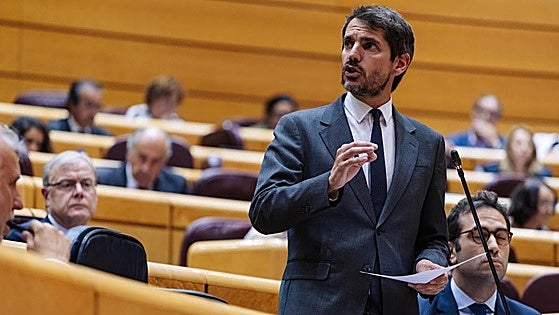 Urtasun critica que al PP «le cuesta denunciar el franquismo»