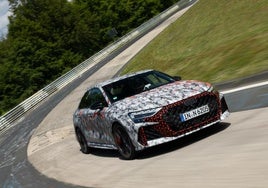 La versión de preproducción del nuevo Audi RS 3 establece un récord de vuelta rápida en Nürburgring