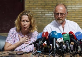 Los padres de Marta del Castillo, en rueda de prensa.