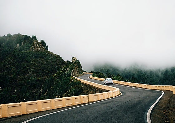 España cuenta con 148.370 km de carreteras convencionales.