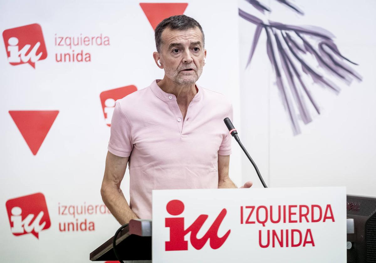 Antonio Maíllo, líder de IU, durante el acto de ayer.