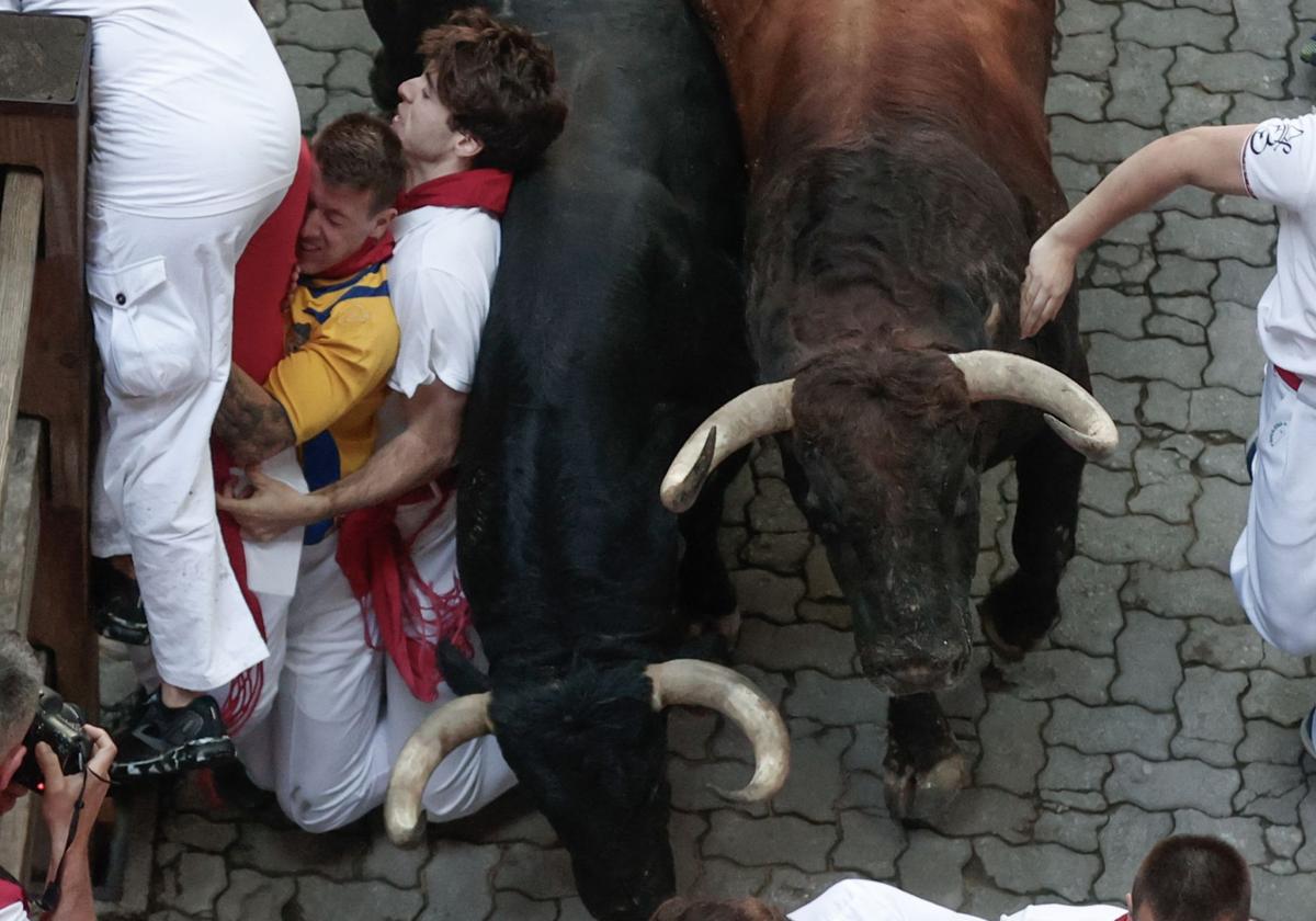 Las mejores imágenes del segundo encierro de San Fermín