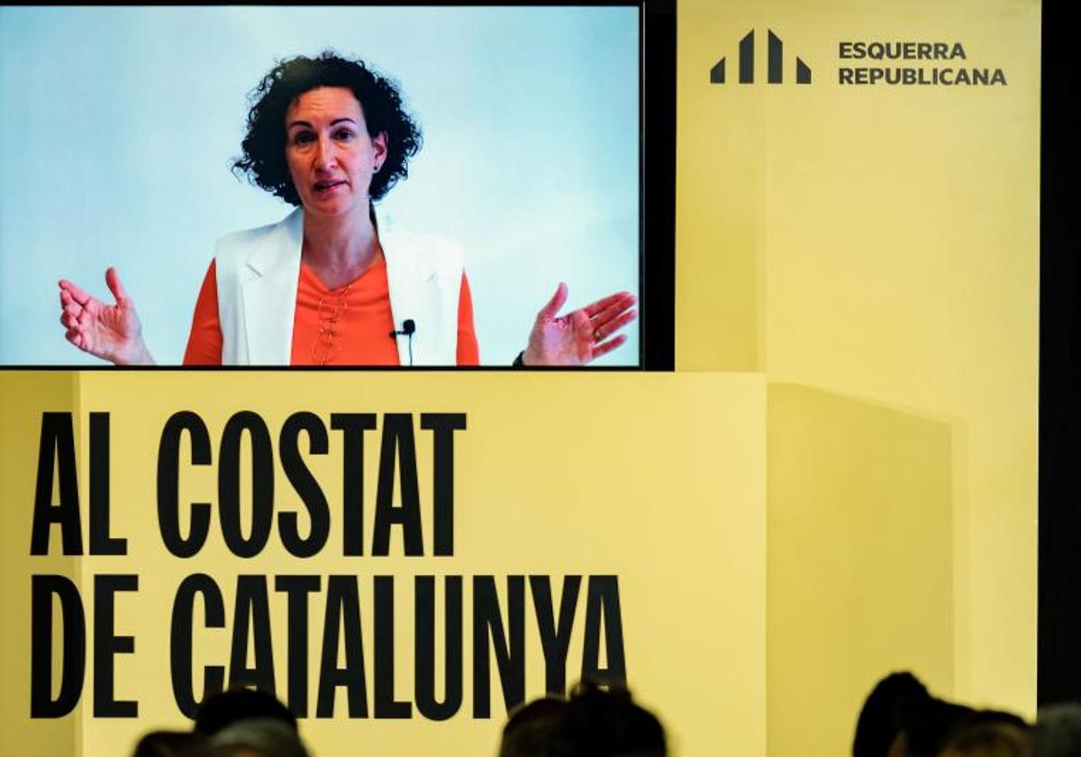 La secretaria general de ERC, Marta Rovira, participa por videoconferencia en el acto de campaña electoral en abril