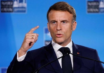 Macron deplora el «desastroso espectáculo» de su partido tras la derrota electoral