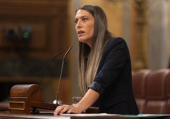 La portavoz de Junts, Miriam Nogueras, en el pleno de este miércoles en el Congreso.