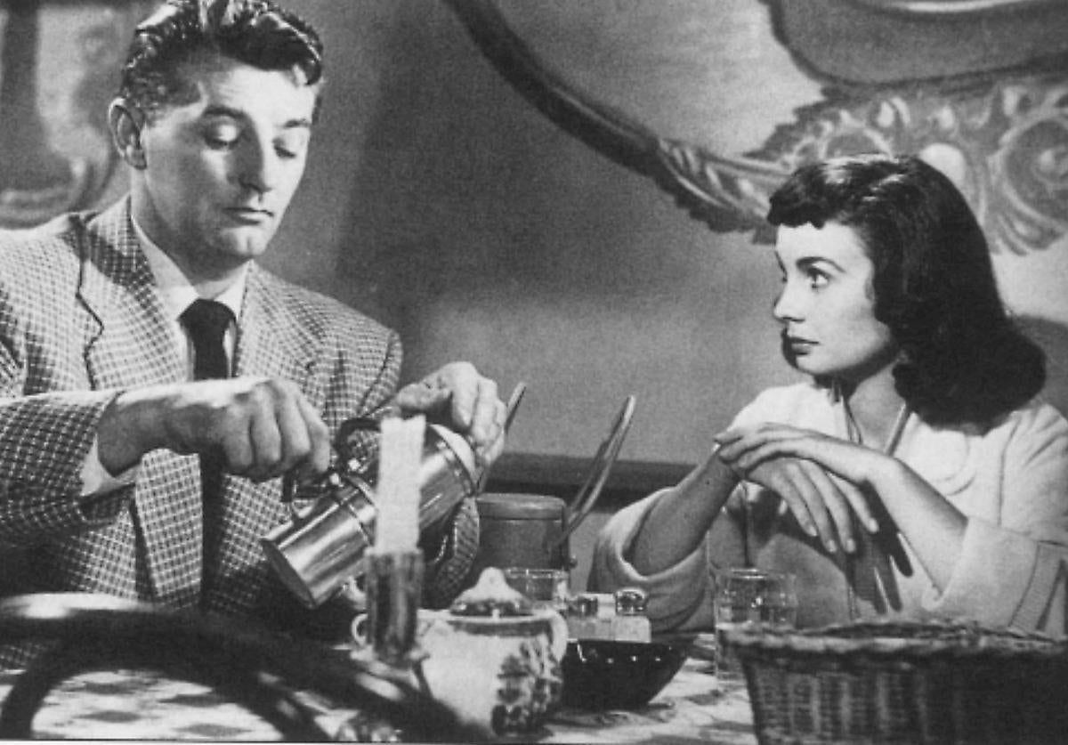 Robert Mitchum y Jean Simmons en 'Una cara con ángel'.