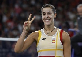 Carolina Marín, tras su victoria en su debut en los Juegos de París.