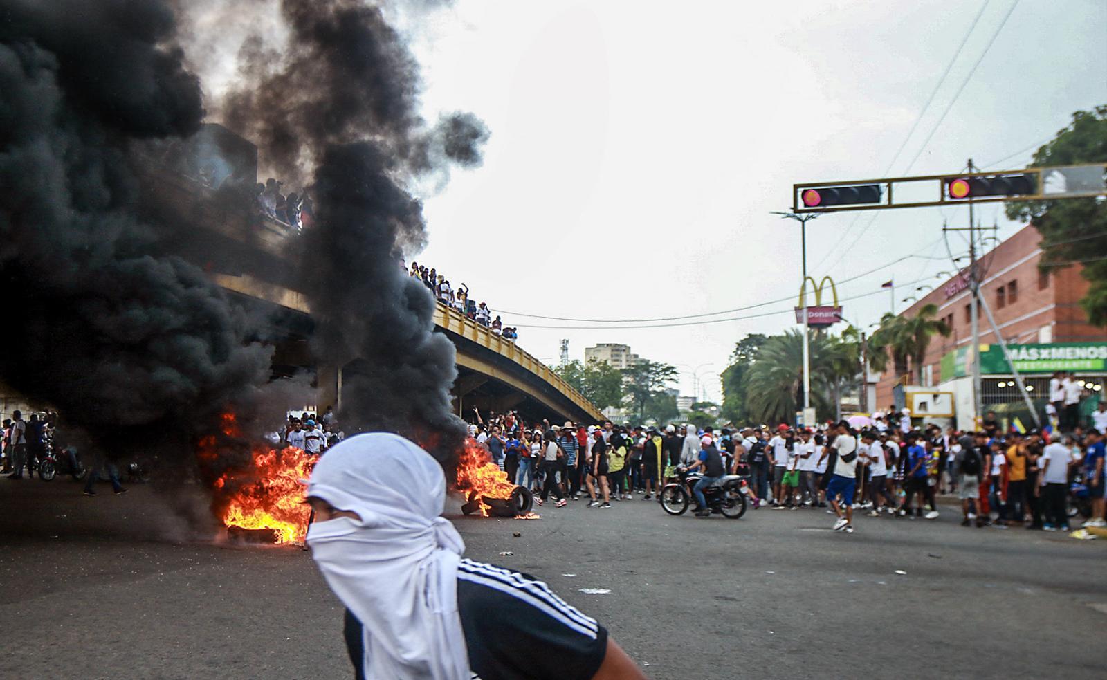 Protesta contra Maduro en Puerto La Cruz.