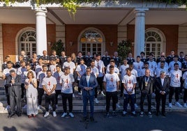 Pedro Sánchez recibe a la selección española en La Moncloa tras ganar la Eurocopa