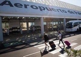 Imagen de archivo del aeropuerto de Palma de Mallorca