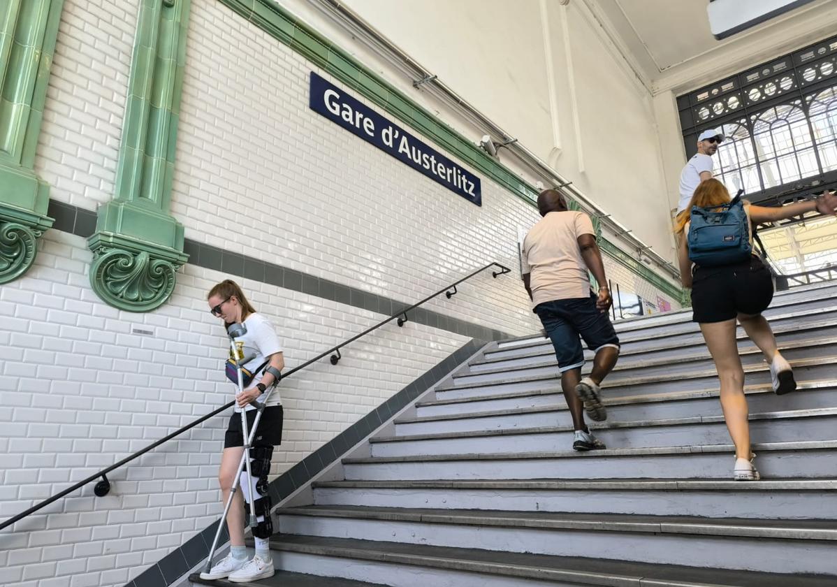 'Allons enfants' por las escaleras