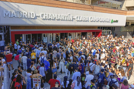 Caos en la estación de Chamartín por una incidencia en un tren de alta velocidad a Levante