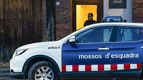 Muere un niño en el incendio de una vivienda en Lleida
