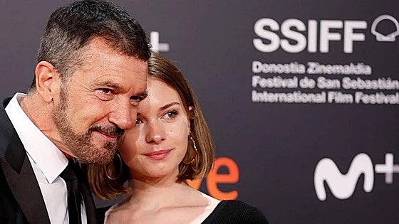 Campanas de boda para Stella, la hija de Antonio Banderas y Melanie Griffith