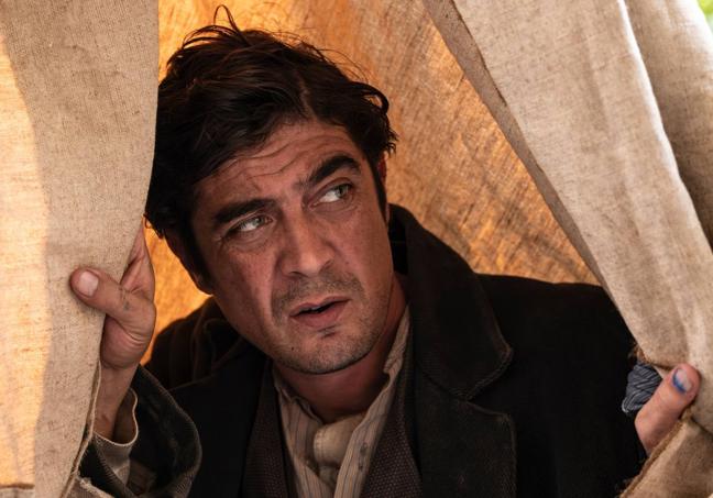 Riccardo Scamarcio como Amadeo Modigiliani en el filme de Johnny Depp.