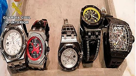 Sacan a subasta Rolex, Cartier, Tag Heuer y otros relojes de lujo procedentes del narcotráfico